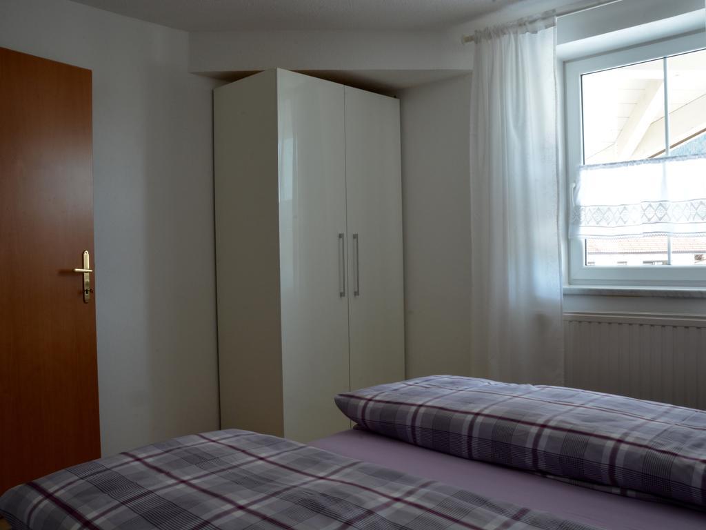 罗伊特Haus Claudia公寓 外观 照片