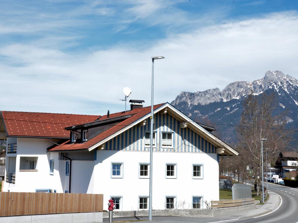 罗伊特Haus Claudia公寓 外观 照片