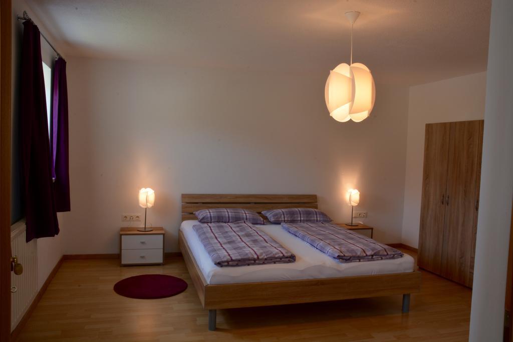 罗伊特Haus Claudia公寓 外观 照片